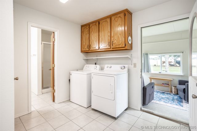 1194 Smiser Road, Calera, OK 74730