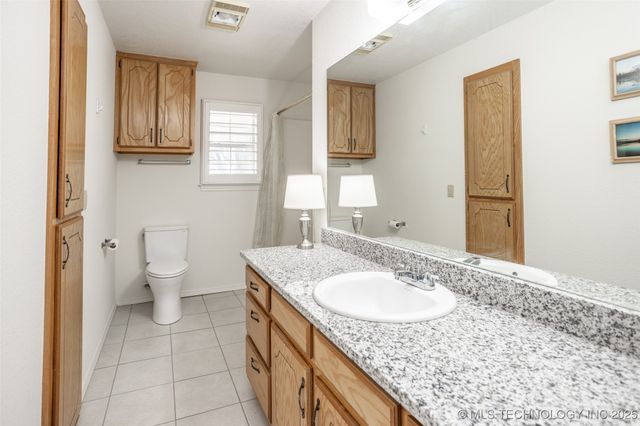 1194 Smiser Road, Calera, OK 74730