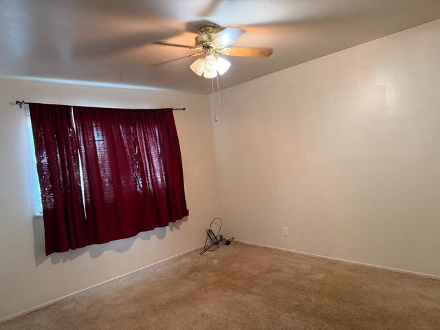 10559 Olson Dr, Rancho Cordova, CA 95670