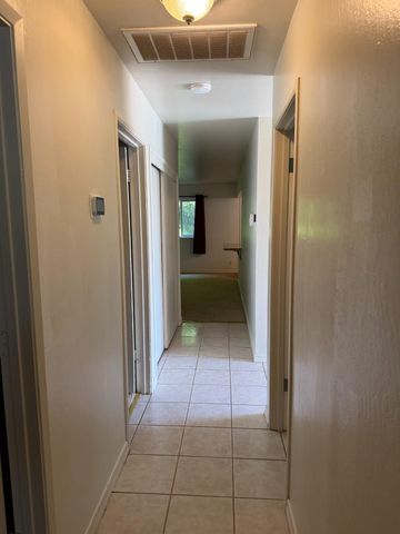 10559 Olson Dr, Rancho Cordova, CA 95670