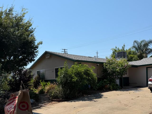 10559 Olson Dr, Rancho Cordova, CA 95670