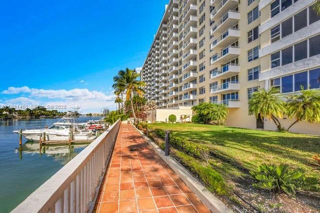 5600 Collins Ave 4H, Miami Beach, FL 33140