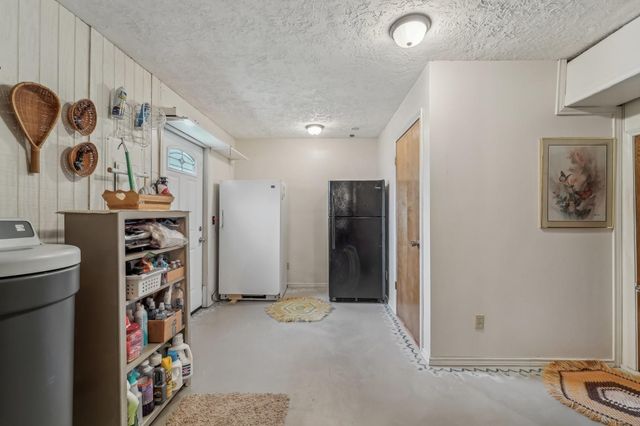 9243 Deepwater Drive, Montgomery, TX 77356