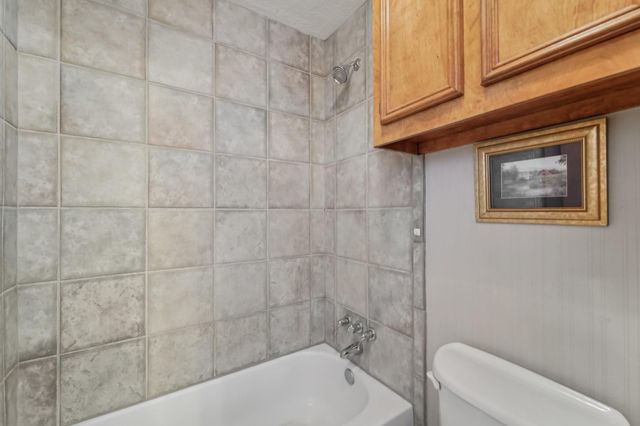 9243 Deepwater Drive, Montgomery, TX 77356