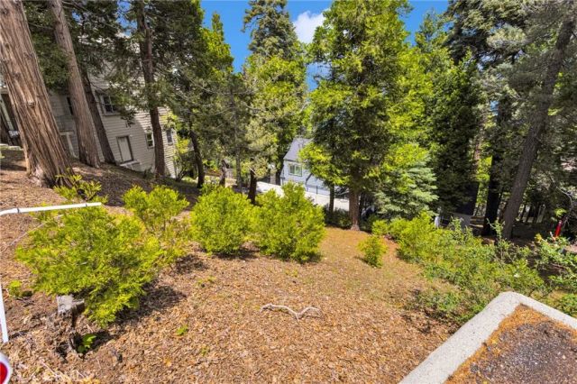 325 Mittry, Lake Arrowhead, CA 92352