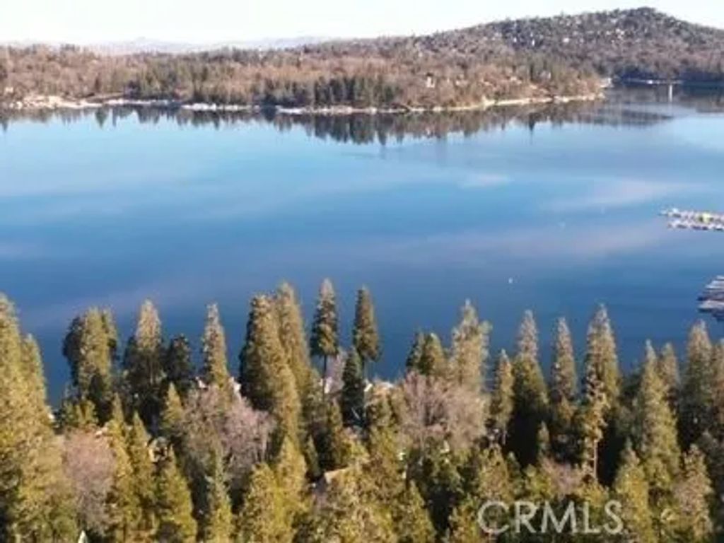 325 Mittry, Lake Arrowhead, CA 92352