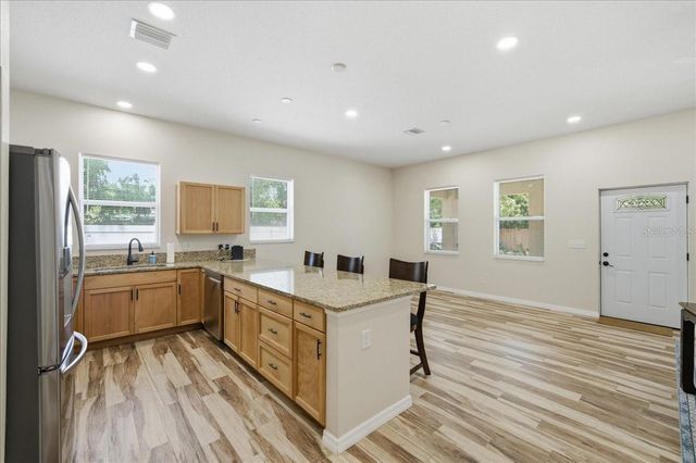 3706 13TH STREET N, St Petersburg, FL 33704