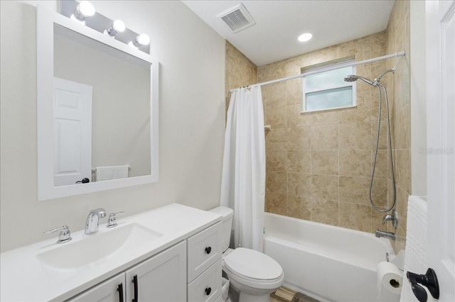 3706 13TH STREET N, St Petersburg, FL 33704