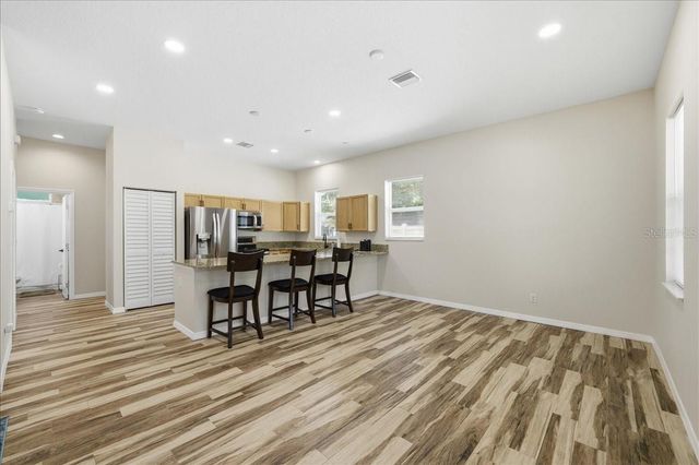 3706 13TH STREET N, St Petersburg, FL 33704