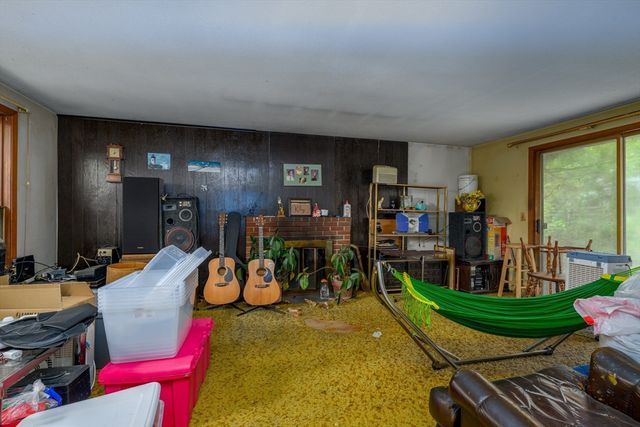 44 Fort Meadow Drive, Hudson, MA 01749