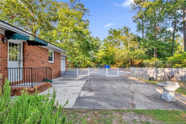 3209 Glasgow Drive, Fayetteville, NC 28303