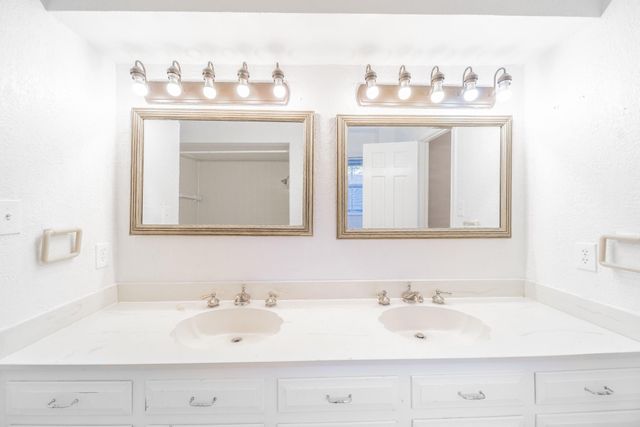 15738 Fleetwood Oaks Drive, Houston, TX 77079