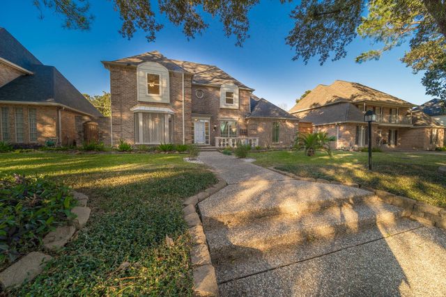 15738 Fleetwood Oaks Drive, Houston, TX 77079