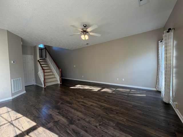 335 Newcastle Lane, Winchester, KY 40391