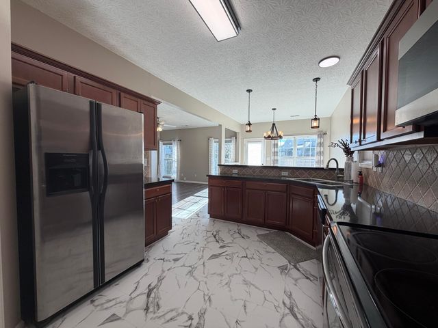 335 Newcastle Lane, Winchester, KY 40391