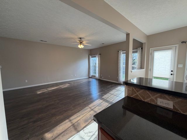 335 Newcastle Lane, Winchester, KY 40391