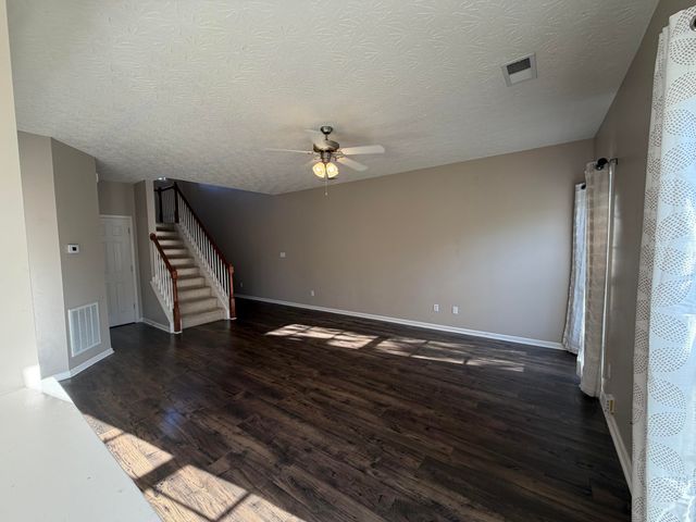 335 Newcastle Lane, Winchester, KY 40391