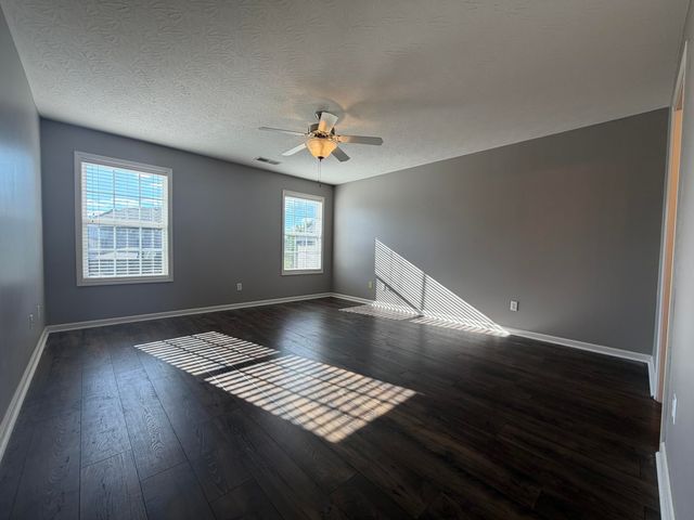 335 Newcastle Lane, Winchester, KY 40391