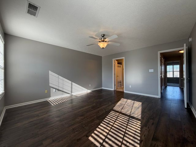 335 Newcastle Lane, Winchester, KY 40391
