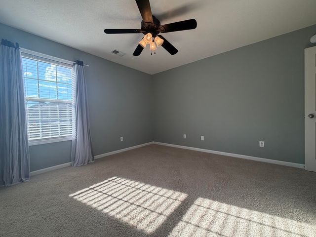 335 Newcastle Lane, Winchester, KY 40391