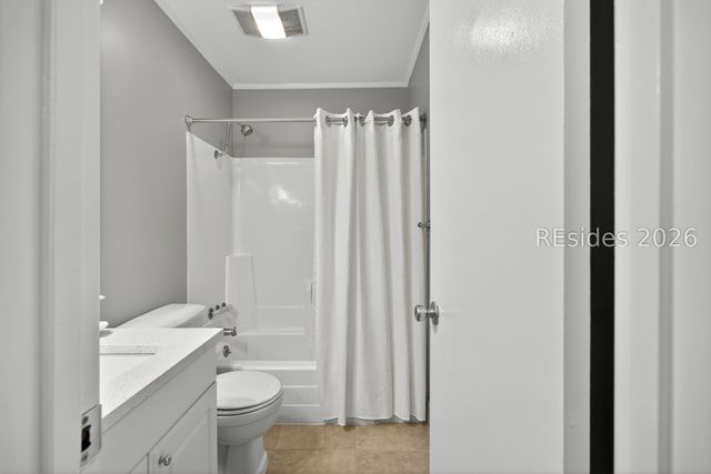 21 Lagoon Rd Apt B1J, Hilton Head Island, SC 29928