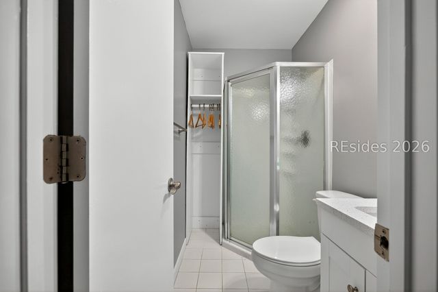 21 Lagoon Rd Apt B1J, Hilton Head Island, SC 29928