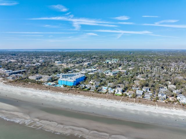21 Lagoon Rd Apt B1J, Hilton Head Island, SC 29928