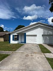 370 Country Lane Drive, Cocoa, FL 32926