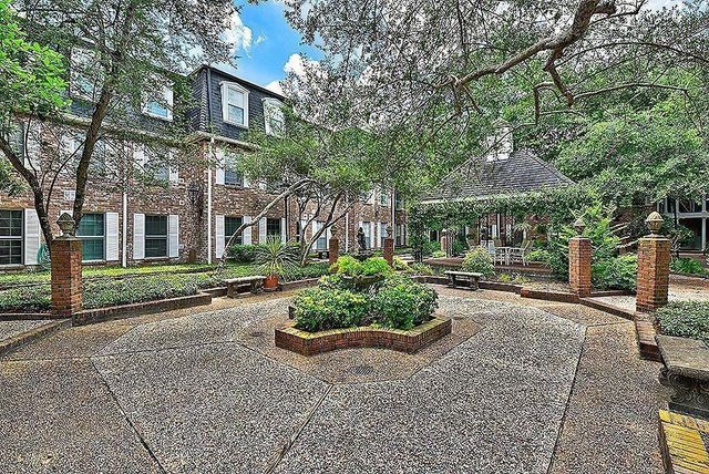 361 N Post Oak Lane 241, Houston, TX 77024