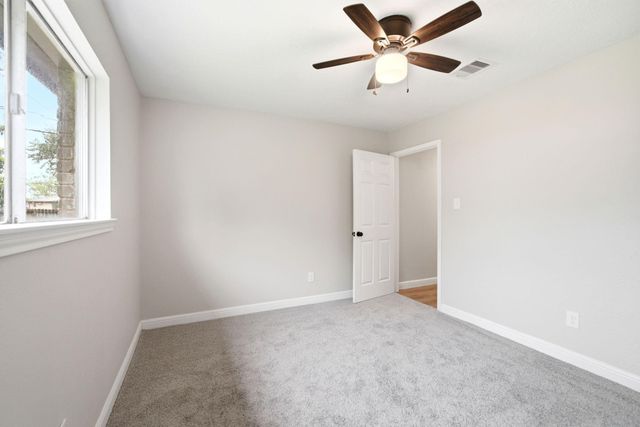 9002 San Jose Avenue, Texas City, TX 77591