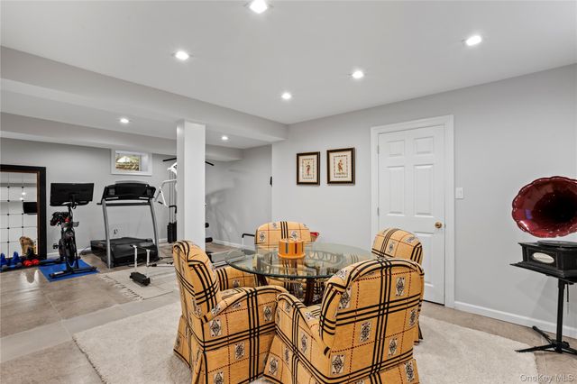 705 Gus Drive, East Marion, NY 11939