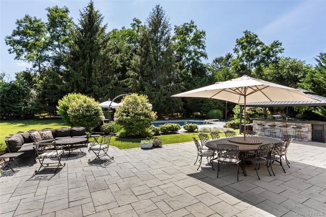 705 Gus Drive, East Marion, NY 11939