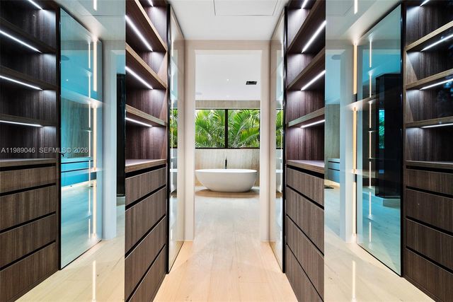 128 Ocean Blvd, Golden Beach, FL 33160