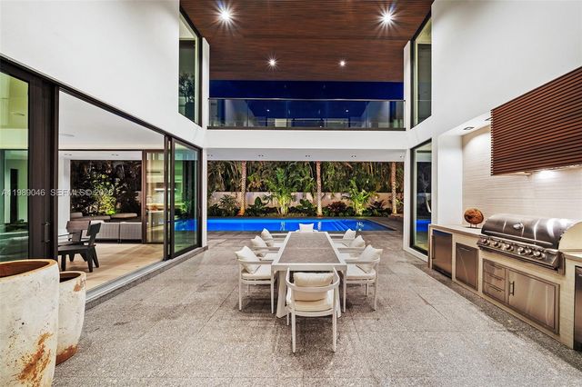 128 Ocean Blvd, Golden Beach, FL 33160