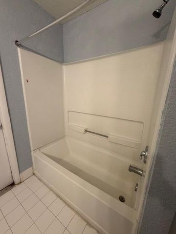 3282 NW 75th Way, Davie, FL 33024