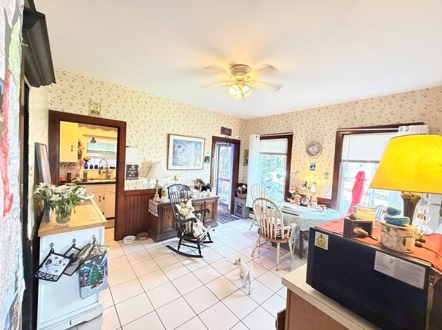 2 Abbott St, Haverhill, MA 01835