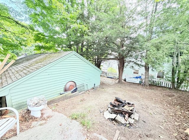 2 Abbott St, Haverhill, MA 01835