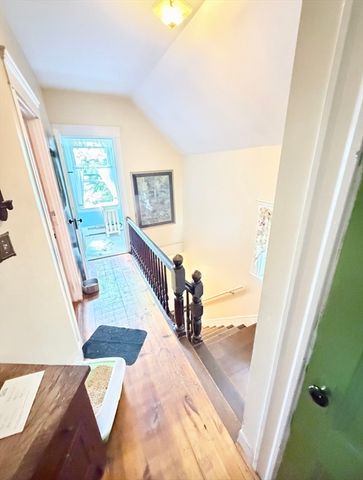 2 Abbott St, Haverhill, MA 01835