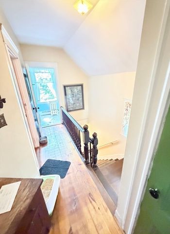 2 Abbott St, Haverhill, MA 01835