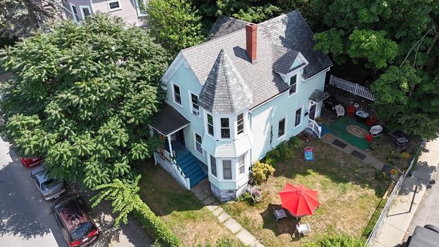 2 Abbott St, Haverhill, MA 01835