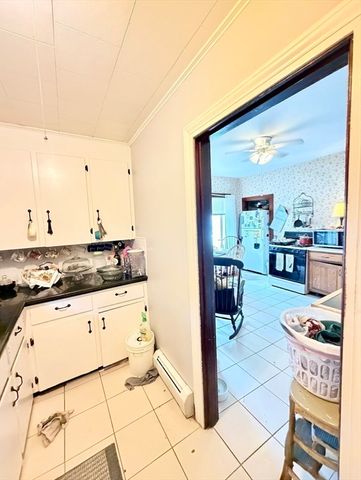 2 Abbott St, Haverhill, MA 01835