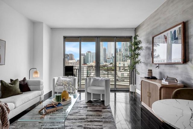 219 Brannan Street 11B, San Francisco, CA 94107