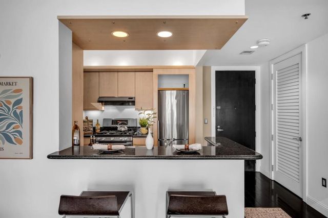 219 Brannan Street 11B, San Francisco, CA 94107