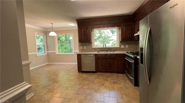 4616 Schooner BLVD, Suffolk, VA 23435