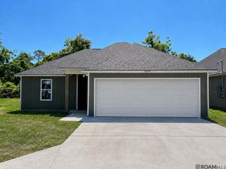 1395 Ravier Ln, Sunshine, LA 70780