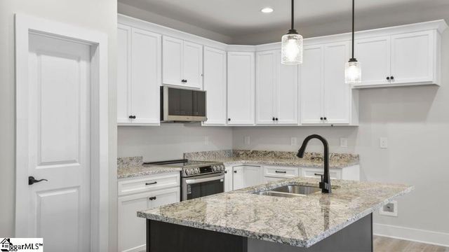 563 Winstone Trail, Woodruff, SC 29388