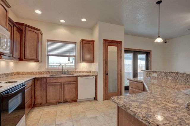 3717 Amelia Way, White City, OR 97503