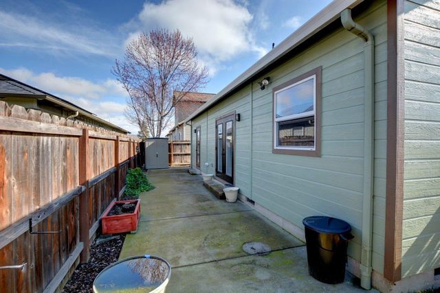 3717 Amelia Way, White City, OR 97503