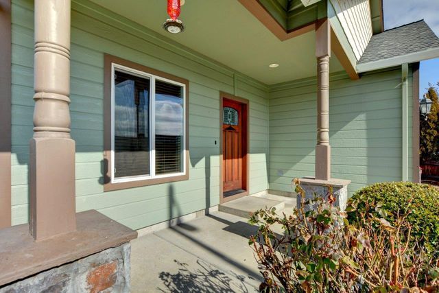 3717 Amelia Way, White City, OR 97503