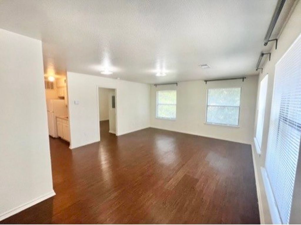 932 Fannin Street, Denton, TX 76201